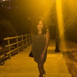 Beautiful house of Harlow dress